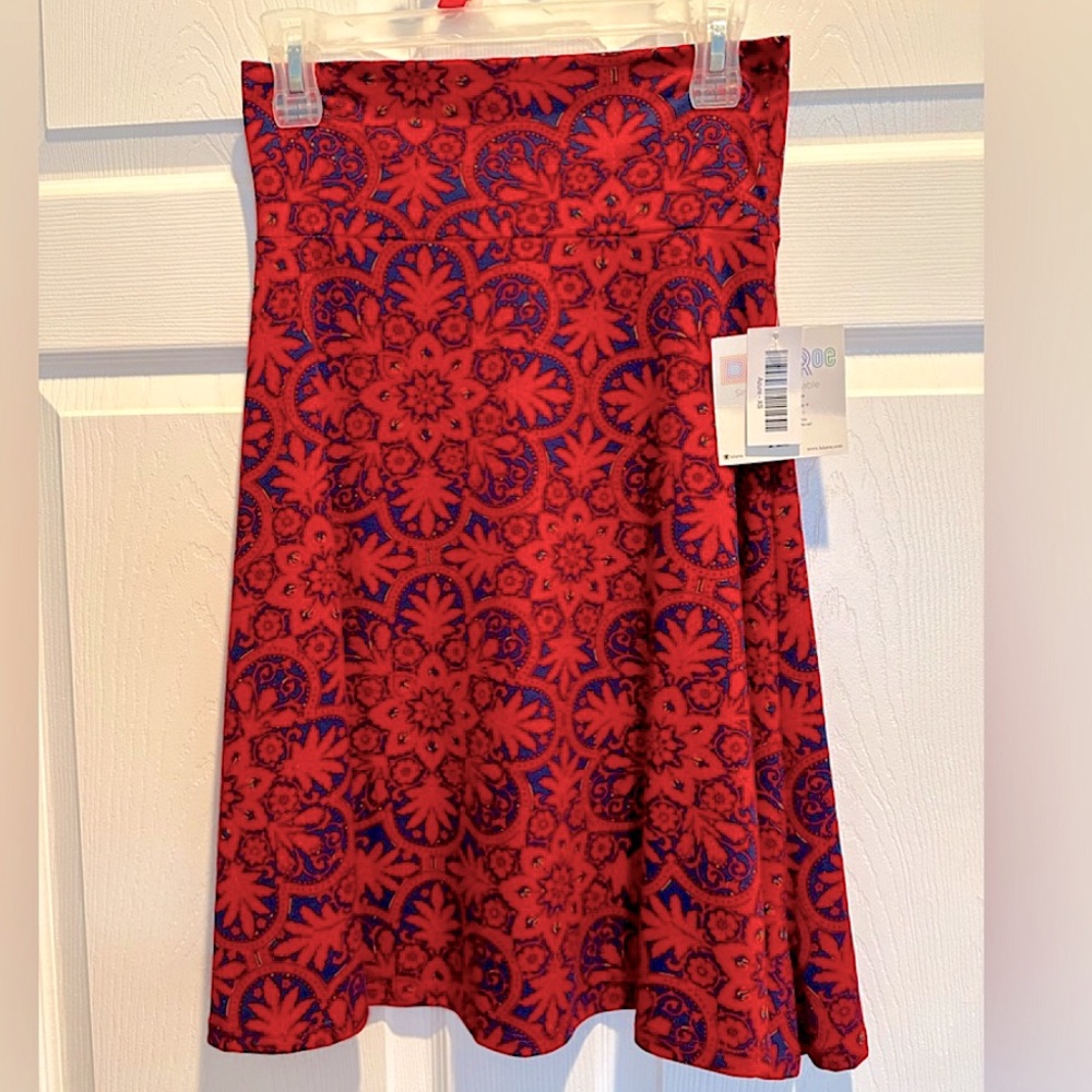🆕 LuLaRoe Red & Blue Mosaic Print Azure Skirt, Small